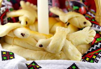 Ukrainian Easter Doves (Holuby)