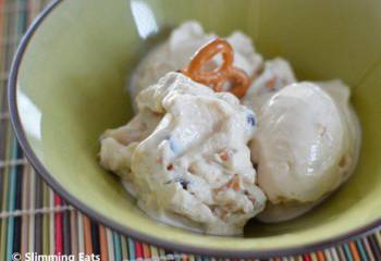 Peanut Butter Pretzel And Chocolate Chip Frozen Yoghurt