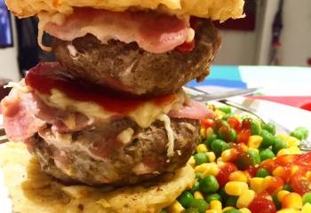 Syn Free Double Stacked Stuffed Cheese & Bacon Burgers In A Hash Brown Bun