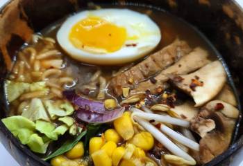 Slow Cooker Ramen Noodle Soup Recipe