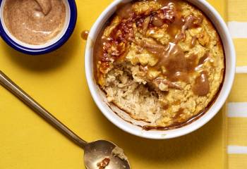 Cinnamon Roll Baked Oats